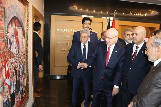 Kahraman’dan Afrin Harekatına Karşı Çıkanlara Tepki