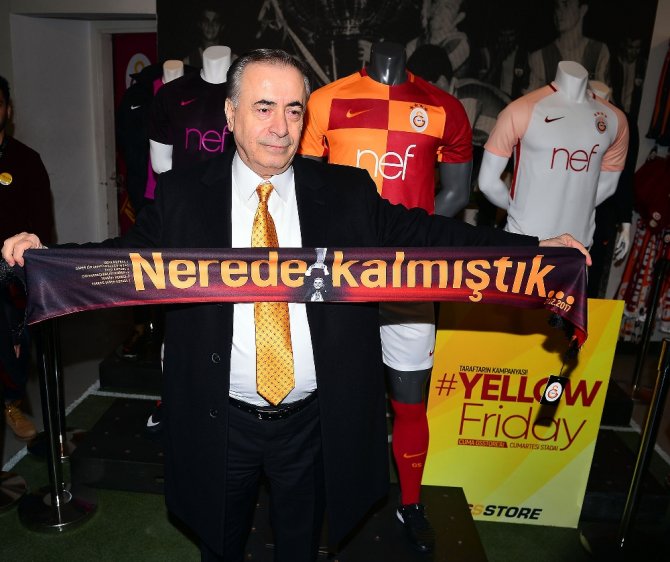 Galatasaray Taraftarlarından ‘Yellow Friday’ Çılgınlığı