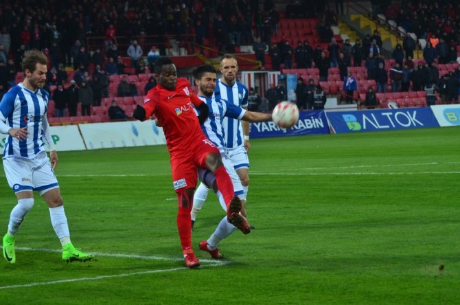 İlk Yarıda 2 Gol Var