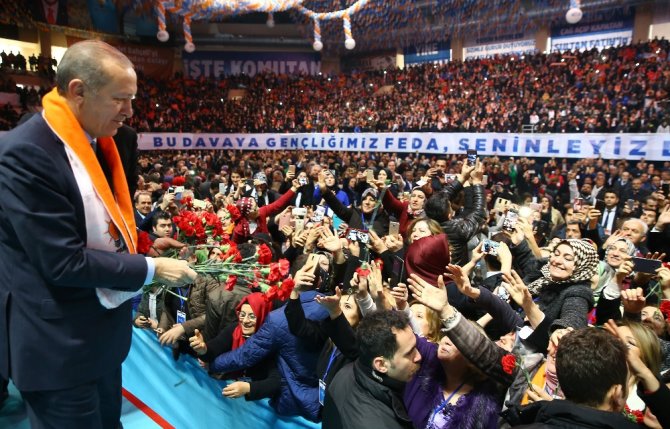Erdoğan’a, "Reis Bizi Afrin’e Götür" Tezahüratı
