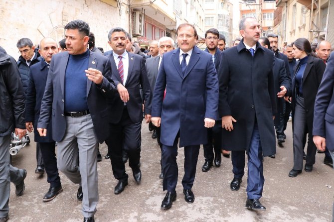 Hakan Çavuşoğlu, Roketin Düştüğü Bölgede