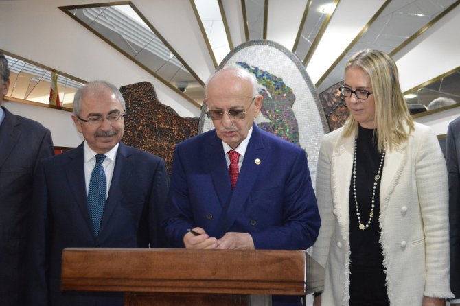 Kahraman Zeytin Dalı Harekatı’nı Değerlendirdi Yazdir