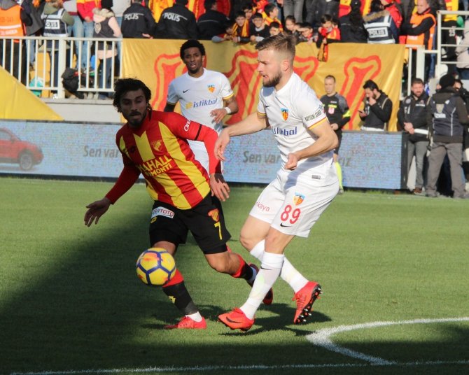 İzmir’de Golü Beraberlik