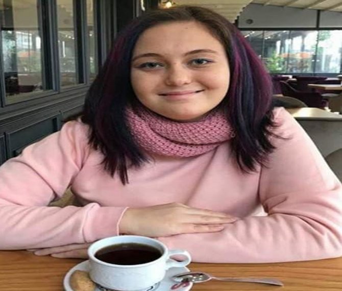 Donör Arayan Üniversiteli Mengü İçin Seferber Oldular