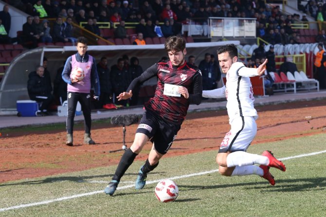 Ümraniyespor Deplasmanda Kazanmasını Bildi