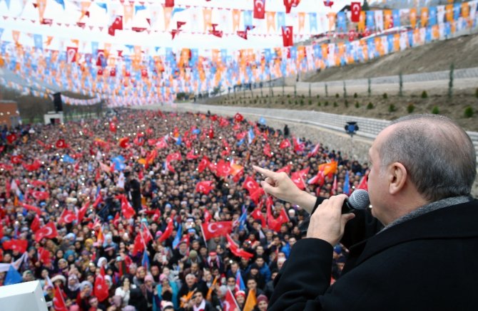 “Askerime ‘İşgal Kuvveti’ Diyor, Siz Ceddinize Bakın”