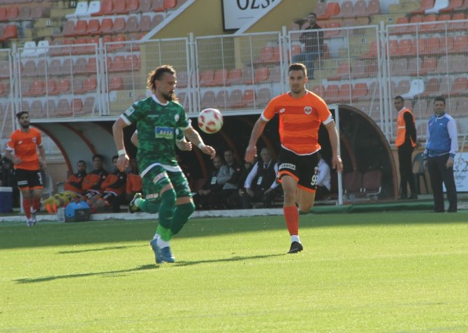 Adanaspor Ve Giresunspor Yenişemedi