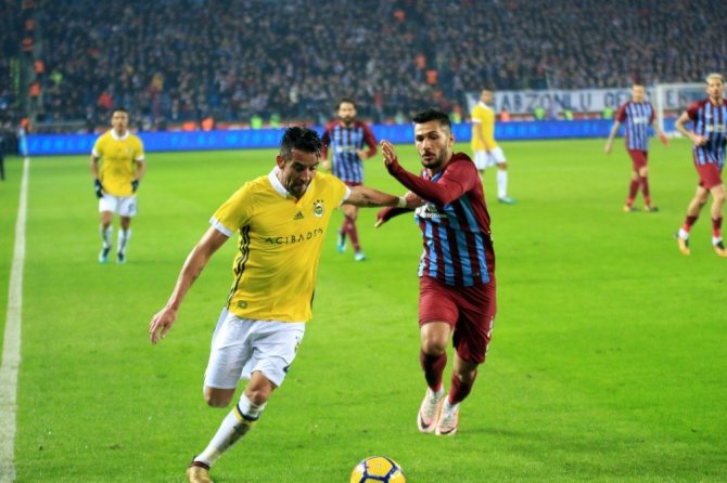 Süper Lig: Trabzonspor: 1 - Fenerbahçe: 1 (Maç Sonucu)