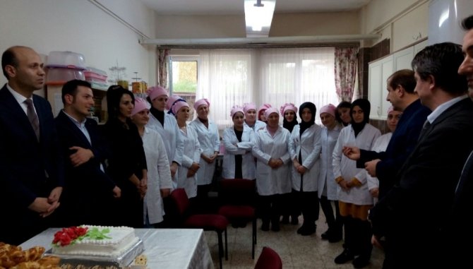 “İş Kulüpleri Projesi” Trabzon’da Hız Kesmeden Devam Ediyor