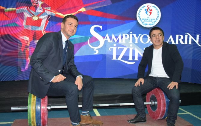 “Halil Mutlu Olduysam Ülkem Sayesinde”