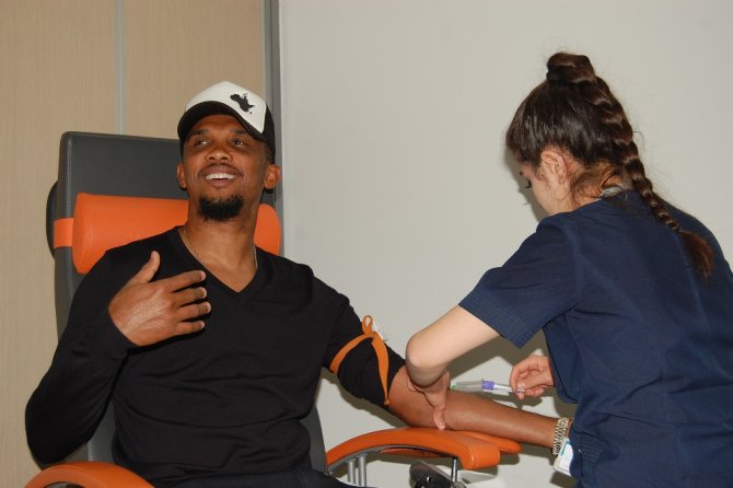 Eto’o Sağlık Kontrolünden Geçti