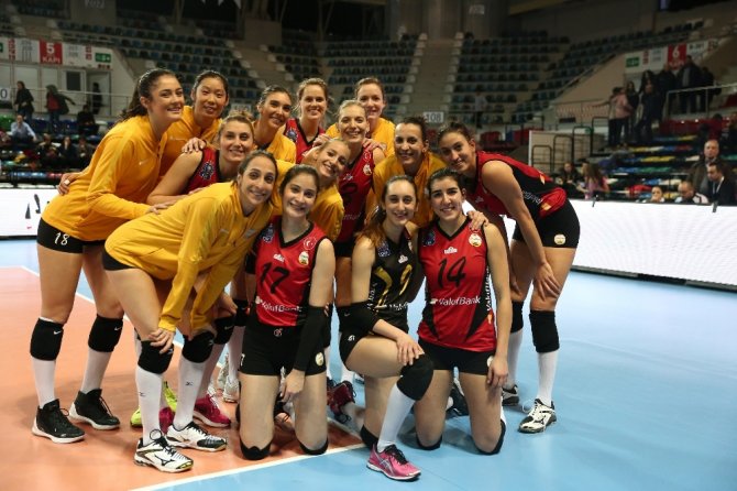 Vakıfbank Set Vermedi