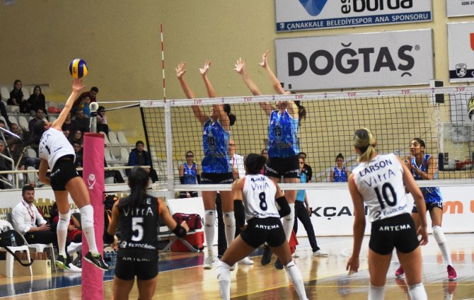 Eczacıbaşı Vitra Rahat Kazandı