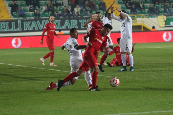 Akhisarspor Kupada Mutlu