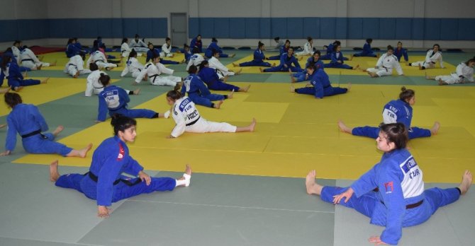 Judo Ümit Milli Takımı Trabzon’da Kamp Yapıyor