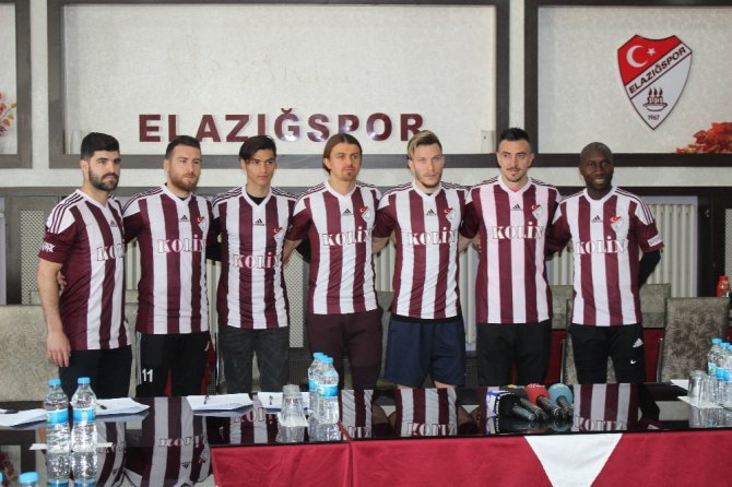 Elazığspor’da İmza Şov