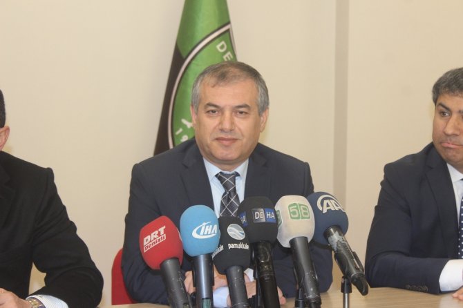 Denizlispor’da 8 Futbolcu İmza Attı