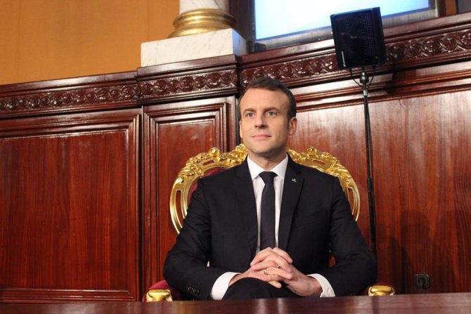 Macron, Tunus’un Demokrasi Gelişmelerini Değerlendirdi