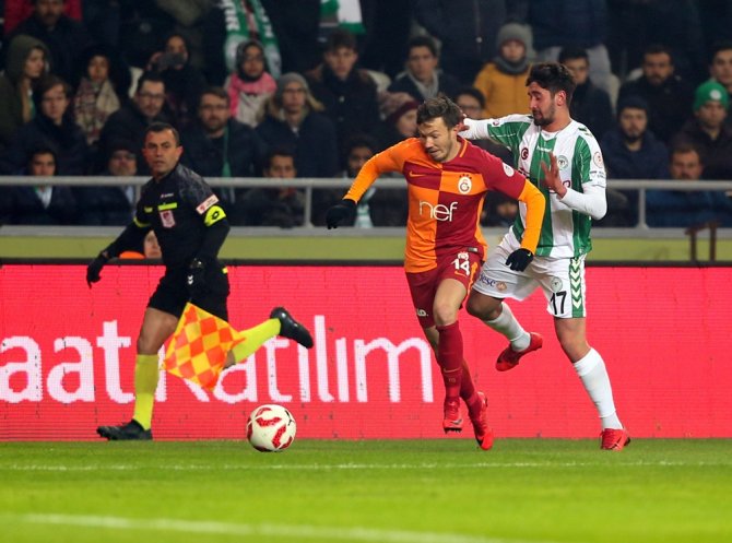 İlk Yarıda Konyaspor Önde