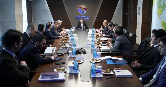 “Tr61 Yeşil Endüstri Bölgesi” Değerlendirme Toplantısı Bakan Özlü’nün Katılımıyla Yapıldı