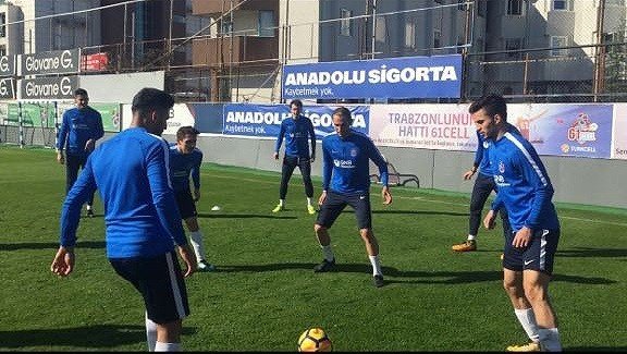 Trabzonsporlu Futbolcular, Büyükşehir Belediyesi’nin Reklam Filminde Oynadılar