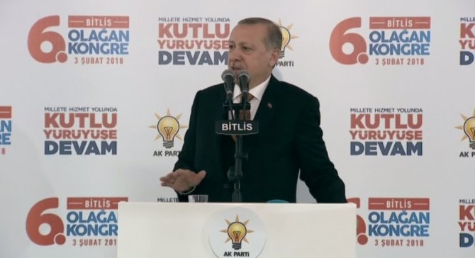 Avrupa Parlamentosu’na ’Paçavra’ Tepkisi