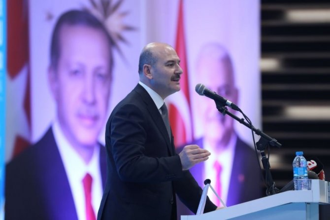 "Bütün Dünya Bir Araya Gelse..."