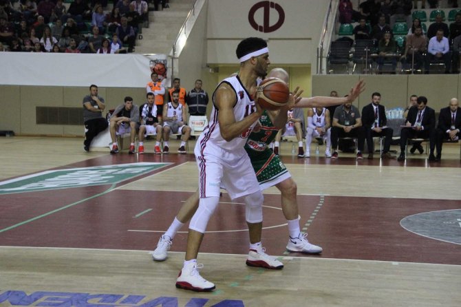 Banvit Eskişehir’i 1 Sayıyla Devirdi
