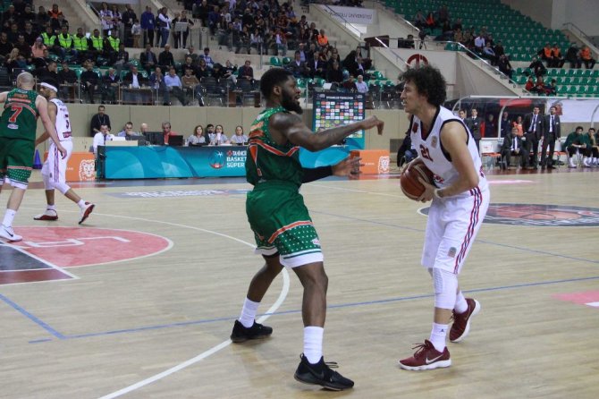 Banvit Eskişehir’i 1 Sayıyla Devirdi