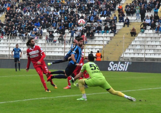 Adana’da Gülen Yok