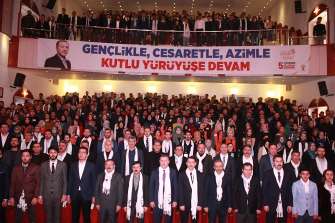 "Kimse Türklere Meydan Okumasın"
