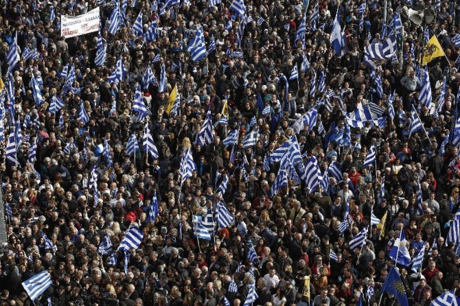 Atina’da Makedonya Protestosu