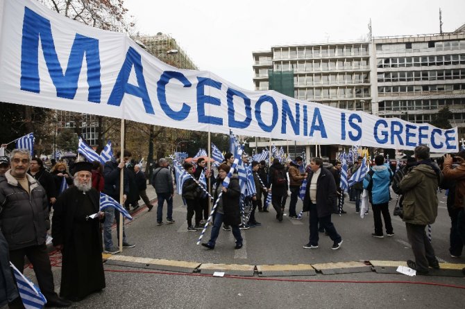Atina’da Makedonya Protestosu