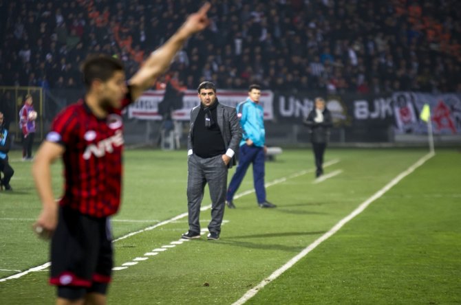 Kartal Yarı Finalde