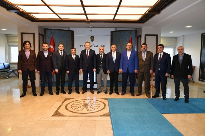 Ak Parti Ortahisar İlçe Yönetimi’nden Vali Yavuz’a Ziyaret
