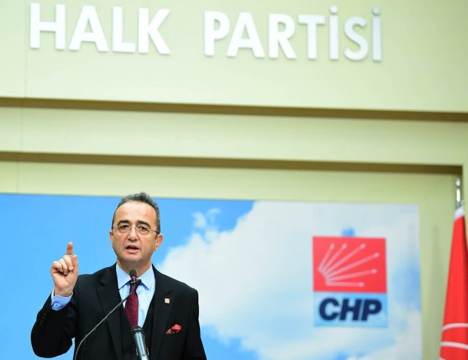 “İnternet Medyasına Sansür Getirme Peşindeler"