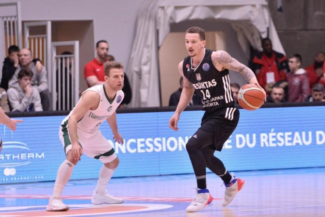 Beşiktaş Yenildi Ama Grubundan Lider Çıktı