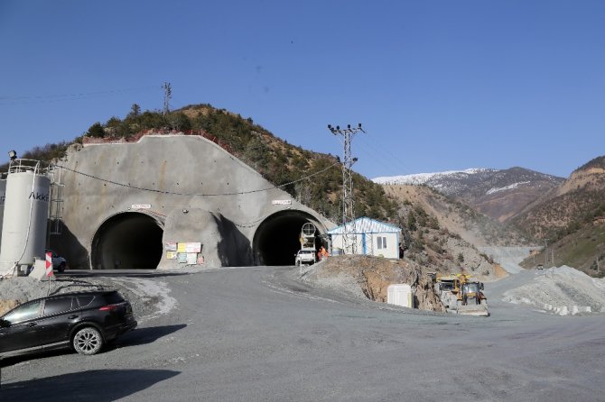 Yeni Zigana Tüneli İnşaatı Devam Ediyor