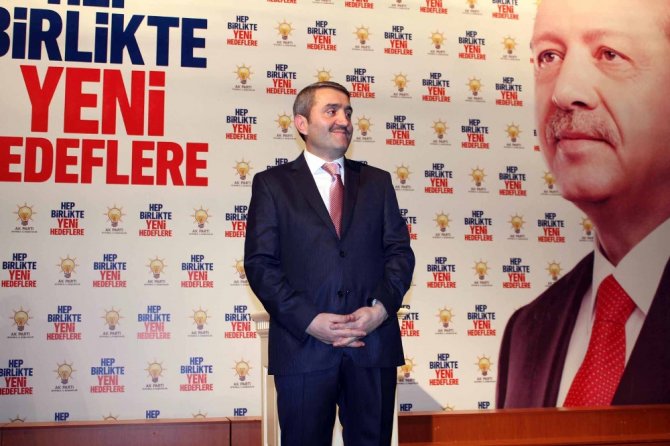 Ak Parti İstanbul İl Başkanı Temurci Görevinden İstifa Etti