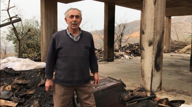 Trabzon’da Evi Yanan Vatandaşın İtfaiye İsyanı
