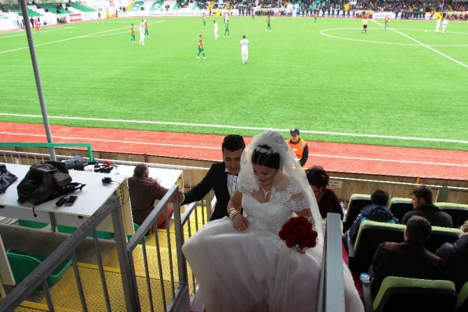 Önce Maç, Sonra Nikah