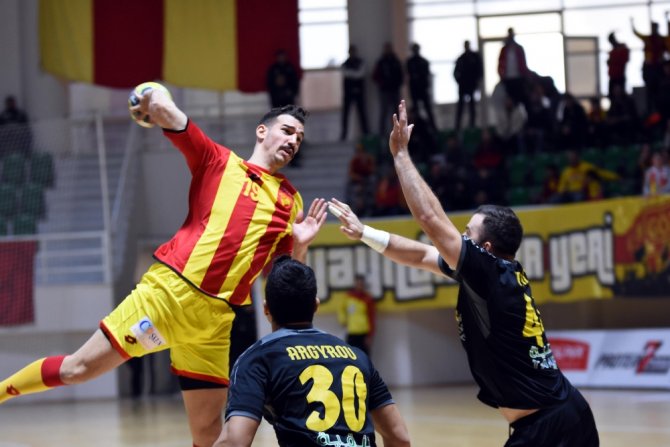 İlk Maç Göztepe’nin
