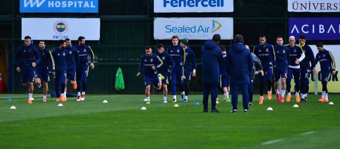 Fenerbahçe’de Alanyaspor Maçı Hazırlıkları Devam Ediyor