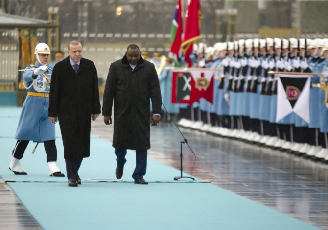 Cumhurbaşkanı Erdoğan Gambiyalı Mevkidaşını Resmi Törenle Karşıladı