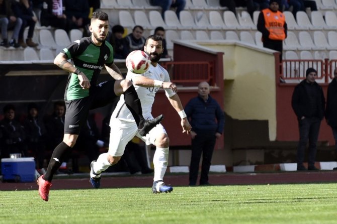 Tff 2. Lig: Gümüşhanespor: 1 - Sakaryaspor: 0