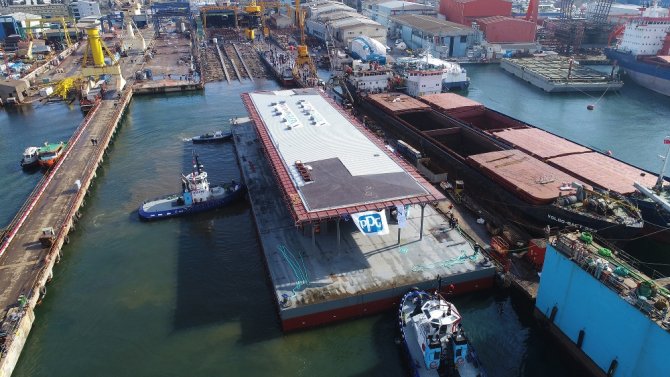 Yüzer İskele Tuzla’da Denize İndirildi