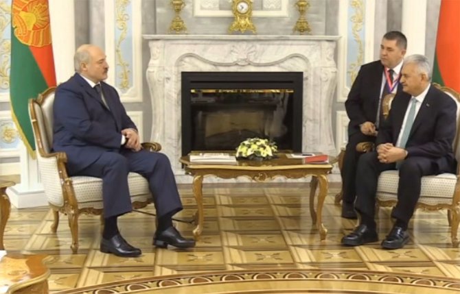 Yıldırım Belarus Cumhurbaşkanı Lukaşenko İle Görüştü