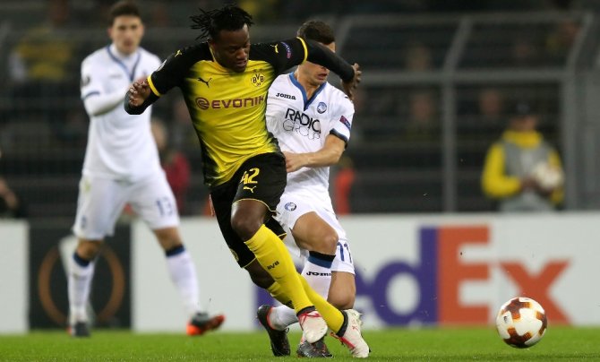 Borussia Dortmund, 90’da Güldü