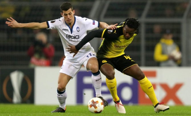 Borussia Dortmund, 90’da Güldü