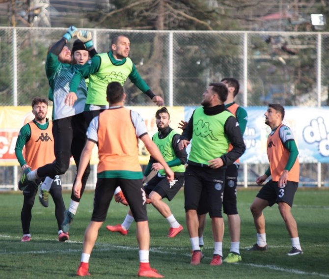 Yılmaz Vural: “Potanın Gerisinde Kalmak Bizi Ürkütmüyor”
